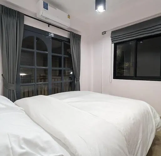Cloud9 Hometel - Entire House 3br 170m To Bts Private Quiet & Comfy * Bangkok