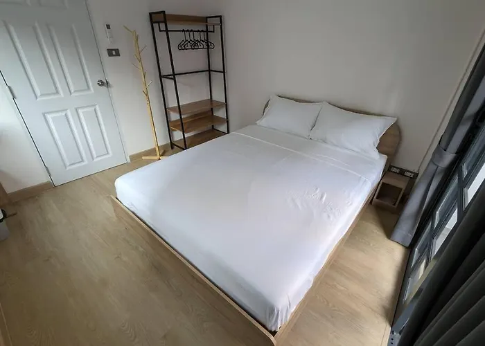 Cloud9 Hometel - Entire House 3br 170m To Bts Private Quiet & Comfy Bangkok